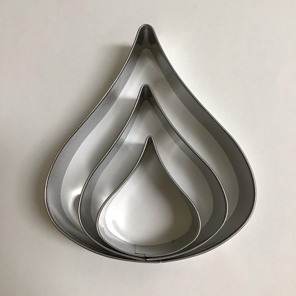 Hershey’s Kisses Cookie Cutter 3-PC NESTING SET Hershey's Brand Teardrop Crafts - Picture 3 of 10